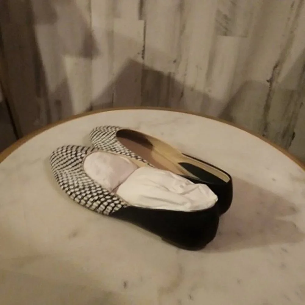 Botkier Women's Britt Mixed Media Flats Leather Black Snake - Picture 4 of 4